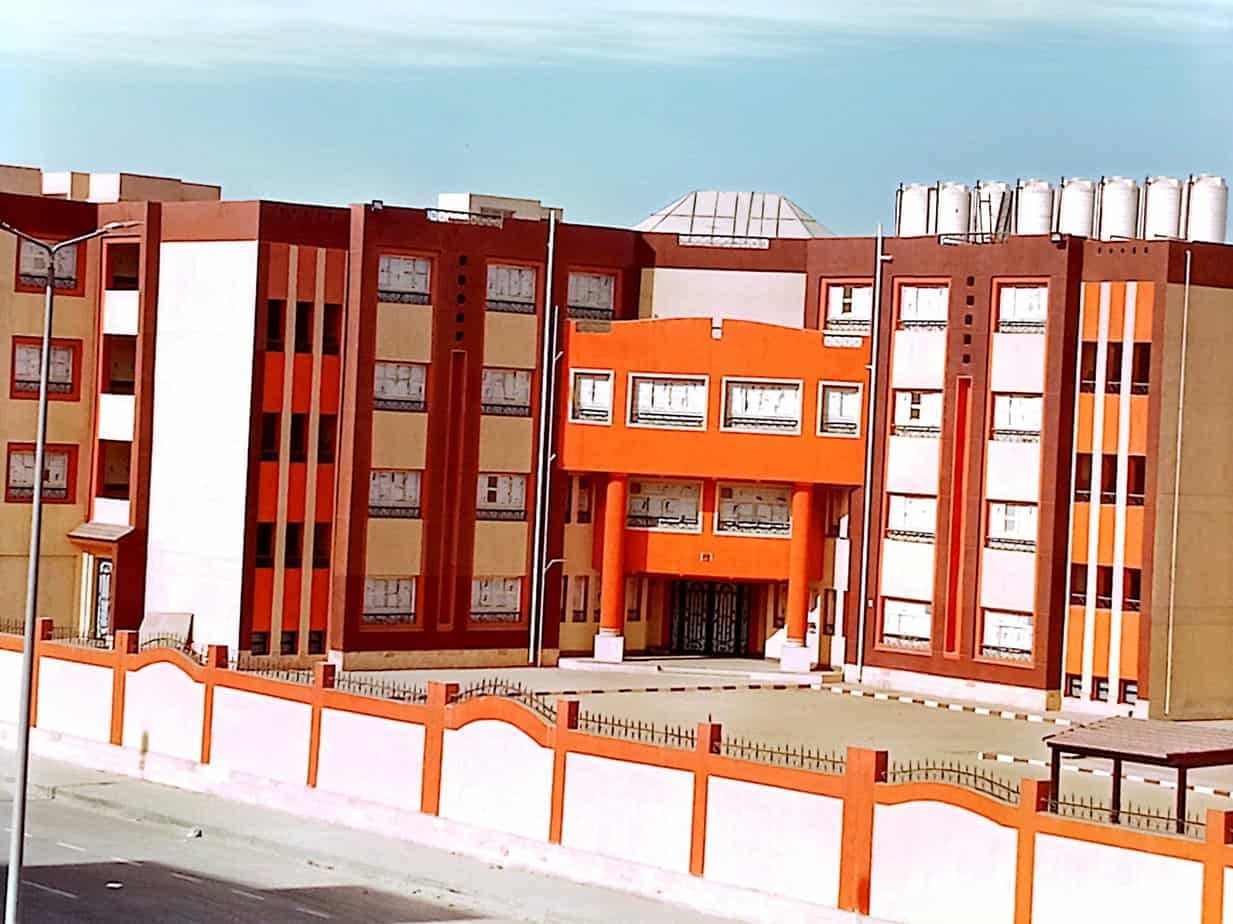 المدرسة الرسمية الدولية روضة العبور