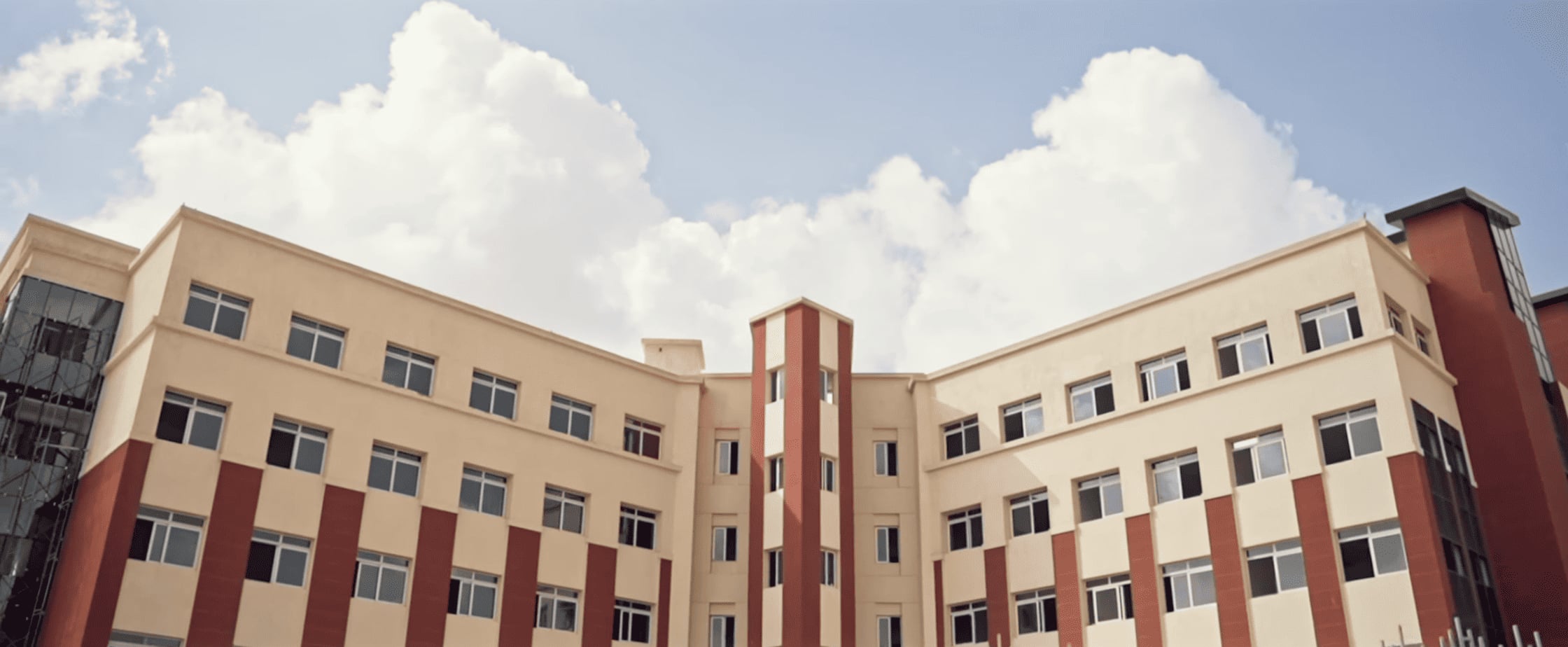 مدرسة البلفدير بالقاهرة