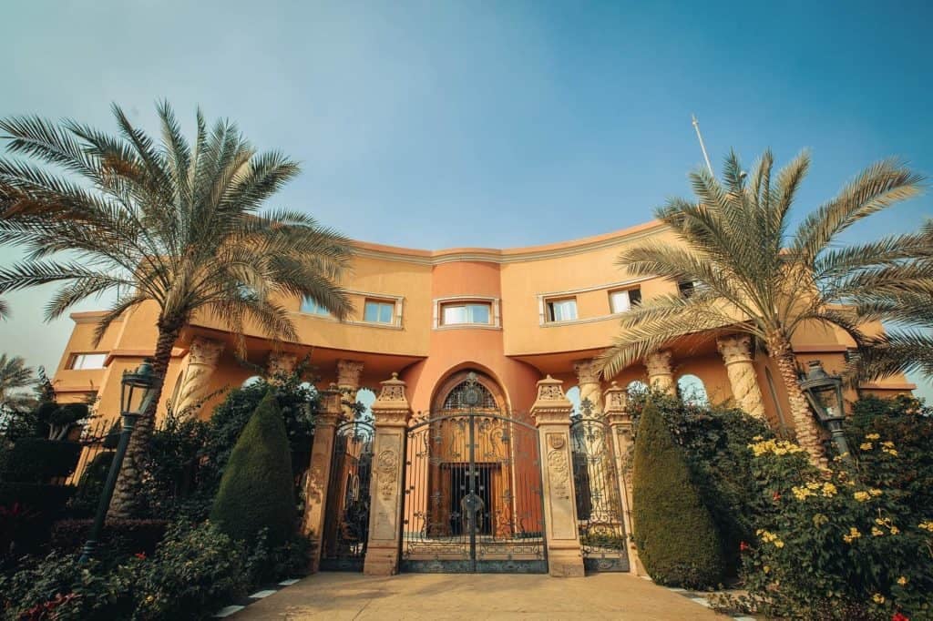 مدرسة دوفر الأمريكية الدولية