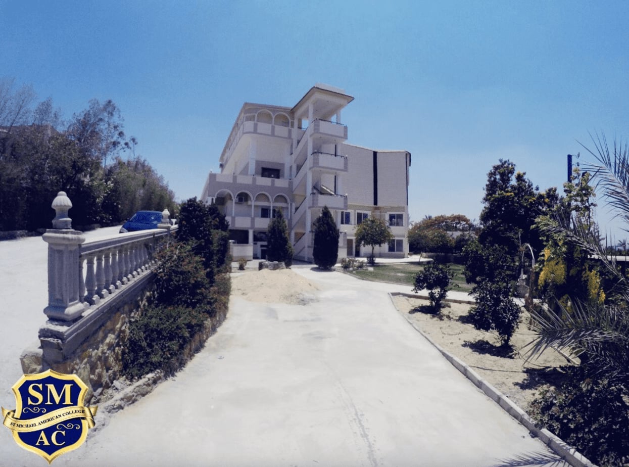 مدرسة سان مايكل للغات الامريكية