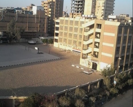 مدرسة السادات الرسمية للغات