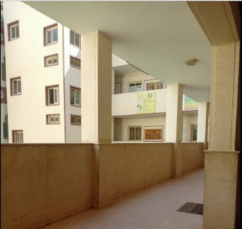 مدرسة السيدة عائشة للغات