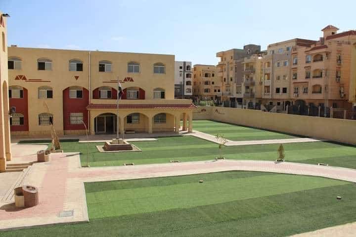 مدرسه الشهيد رامي هلال الرسمية المتميزة لغات (المستقبل 24)