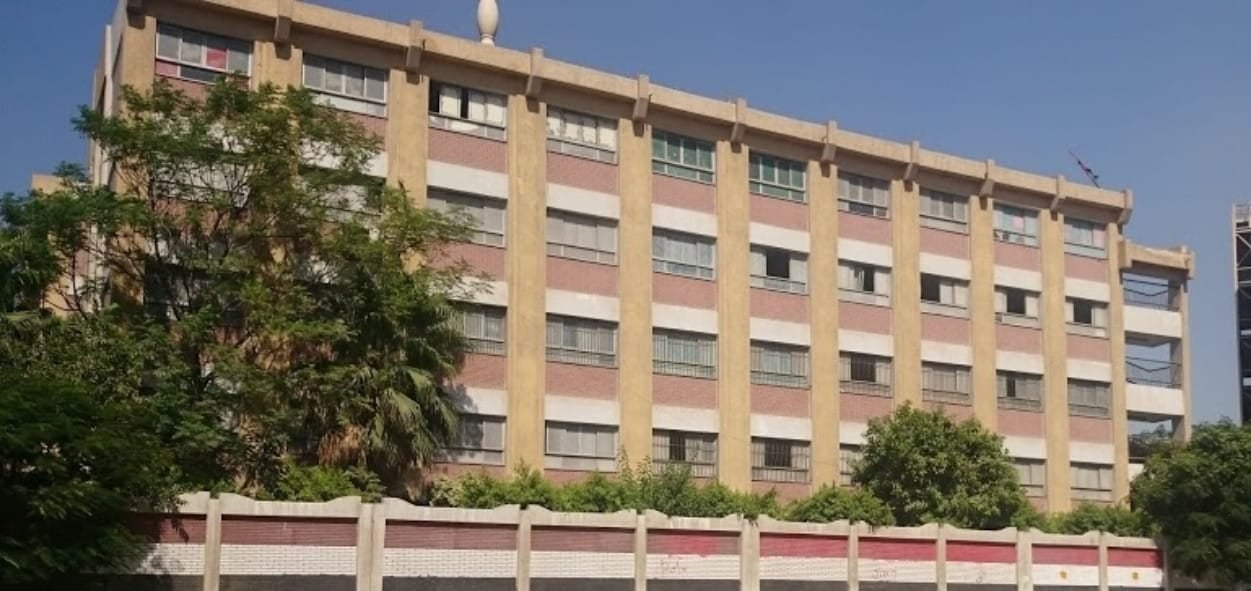 مدرسة مصر المستقبل الرسمية المتميزة لغات